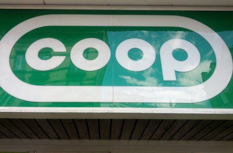 Une enseigne d'un supermarché Coop à Strasbourg (Photo PF / Rue89 Strasbourg)