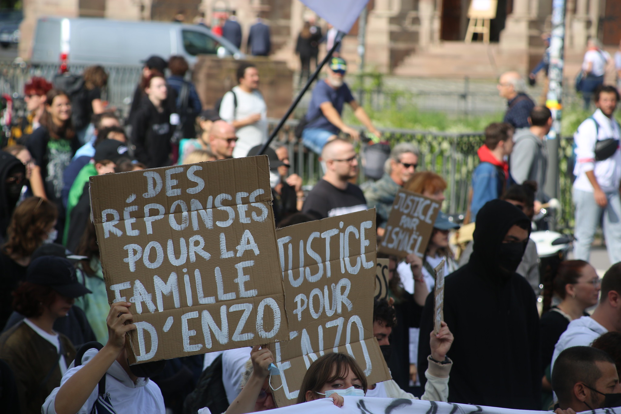 Manifestation en mémoire d’Enzo et contre les violences policières, vendredi 25 octobre