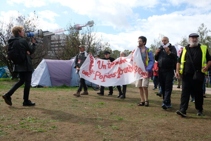 Marche pour le droit au logement des migrants samedi 14 décembre