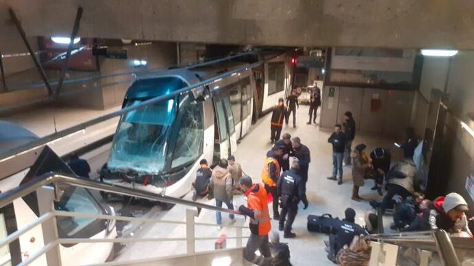 Plus de 50 blessés après la collision de deux trams à la gare de Strasbourg